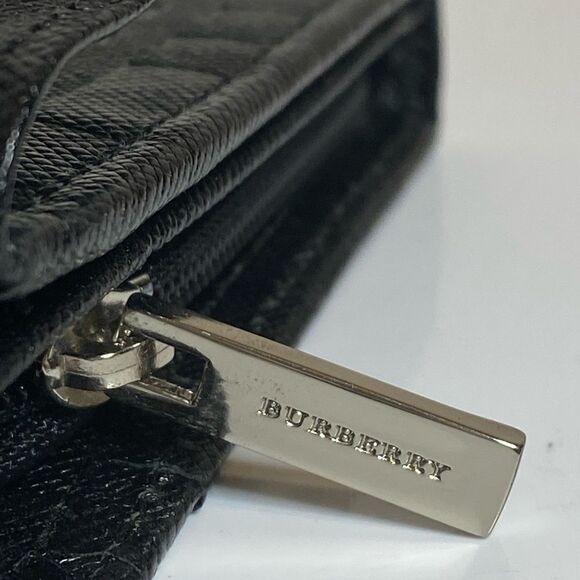 Authentic Burberry Wallet   - Picture 13 of 13